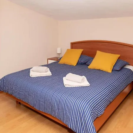 Villa Five Bedroom With Pool