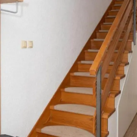 Five Bedroom With Pool