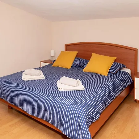 Five Bedroom With Pool * Bogatić