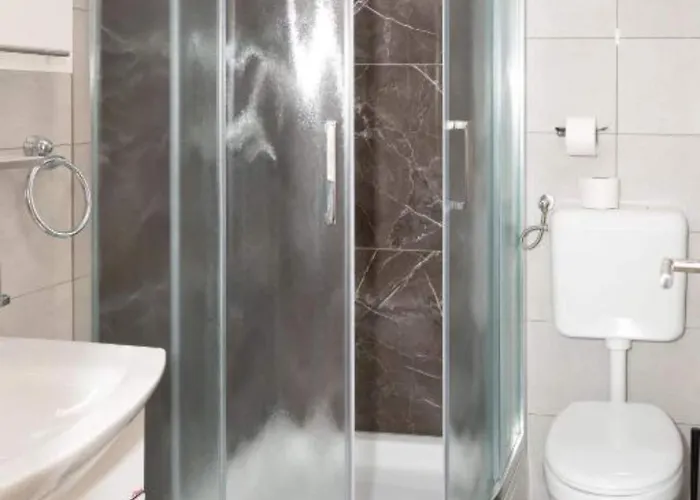 Five Bedroom With Pool Villa Bogatic